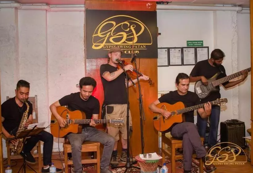 پانسیون Yalamul Garden