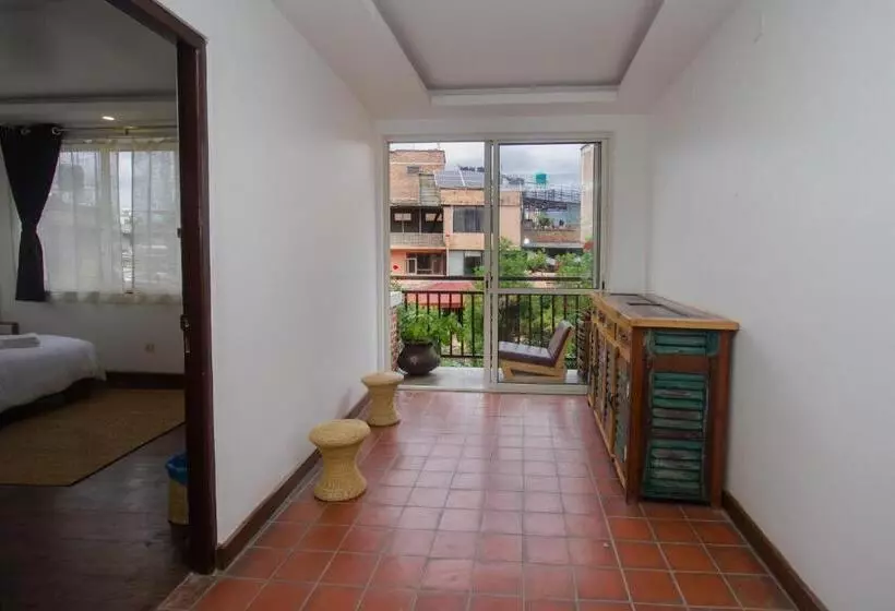 پانسیون Yalamul Garden