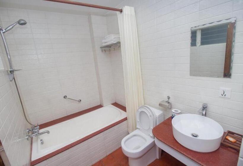 پانسیون Yalamul Garden