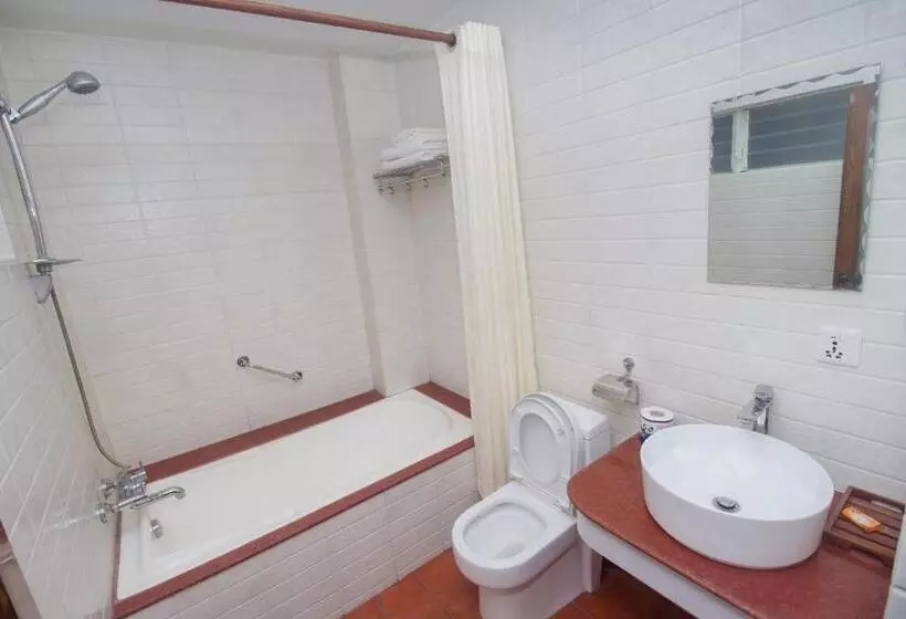 پانسیون Yalamul Garden