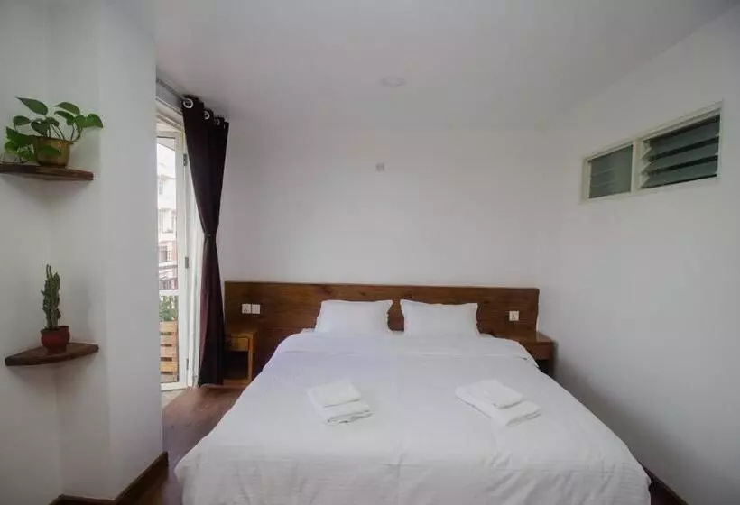 پانسیون Yalamul Garden