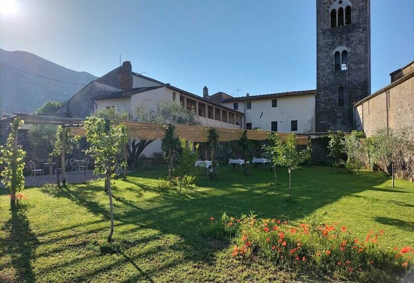 Badia Giulia Prestigious Historical B&b, Camaiore Adults Only No Pets