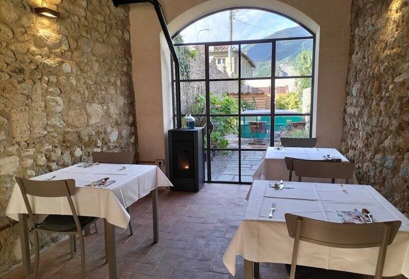 Badia Giulia Prestigious Historical B&b, Camaiore Adults Only No Pets