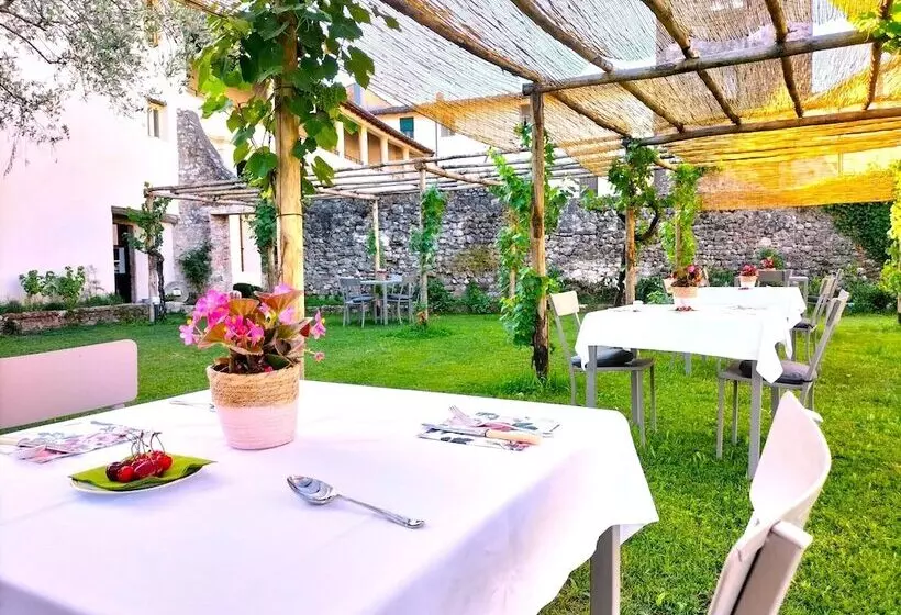 Badia Giulia Prestigious Historical B&b, Camaiore   Adults Only   No Pets