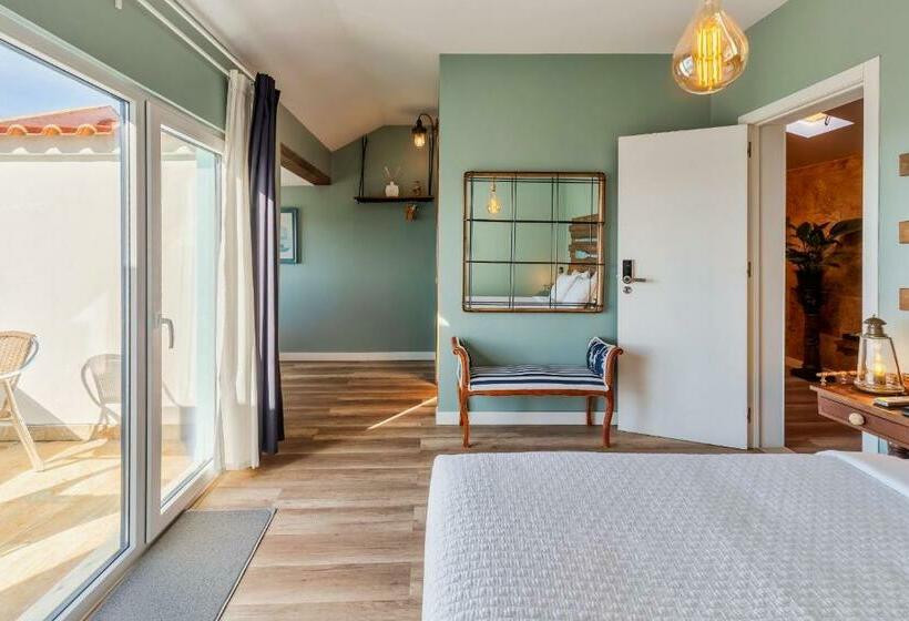 تختخواب و صبحانه Marina Blue   Apartments & Suites