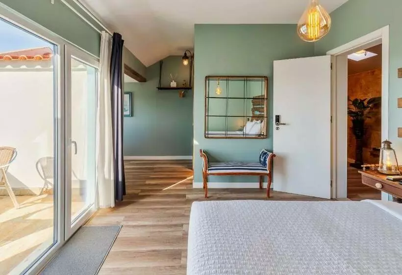 تختخواب و صبحانه Marina Blue   Apartments & Suites