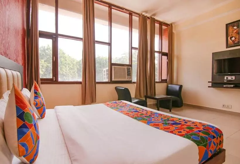 Fabhotel Town Pride