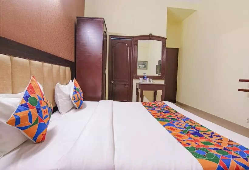 Fabhotel Town Pride