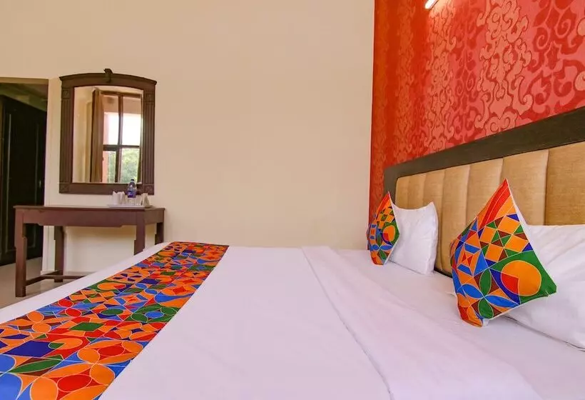 Fabhotel Town Pride