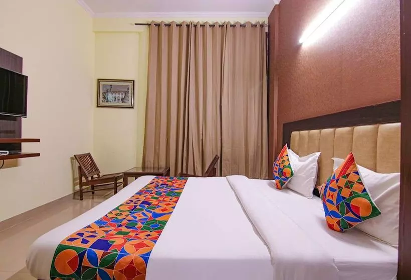 Fabhotel Town Pride
