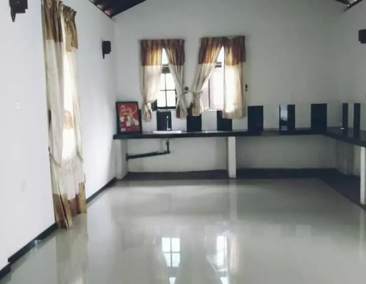 Hotelli Lagoon Villa