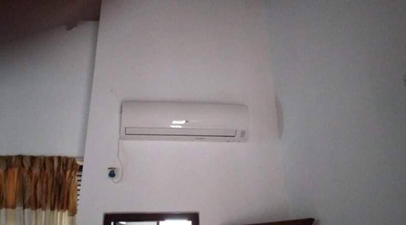 בית מלון כפרי Lagoon Villa