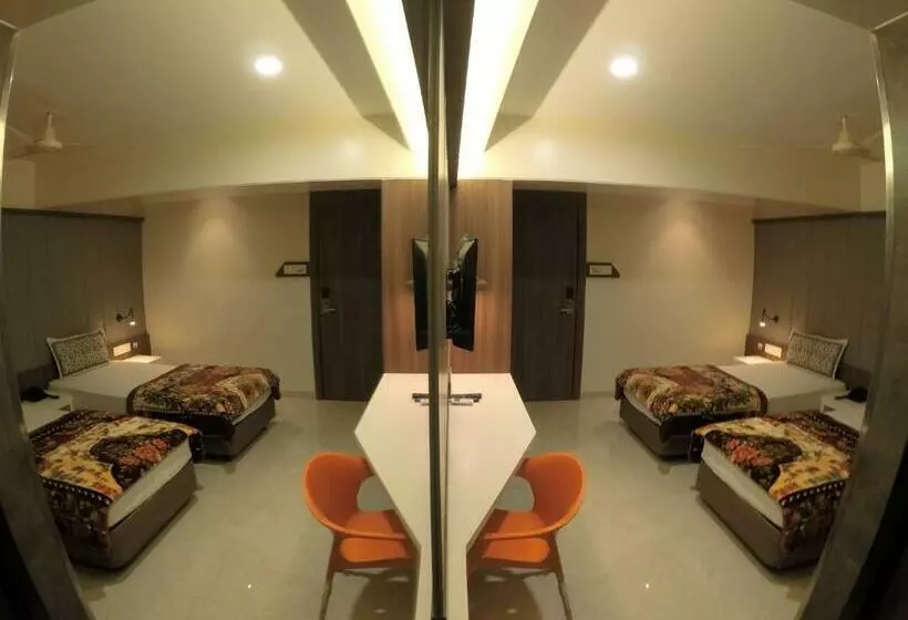 Hotelli Palash Inn