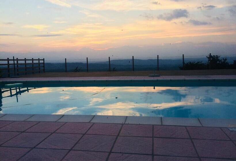 بنسيون Cascina Filipot