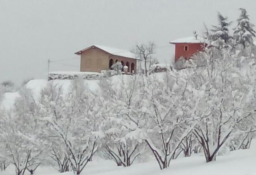 بنسيون Cascina Filipot