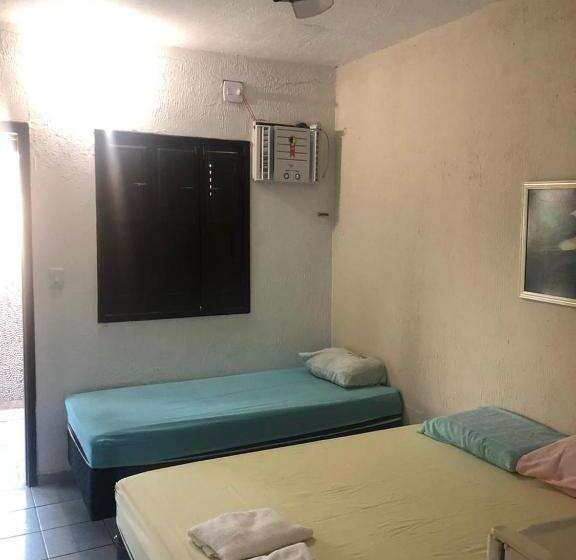 Общежитие Pousada Ondas Do Mar