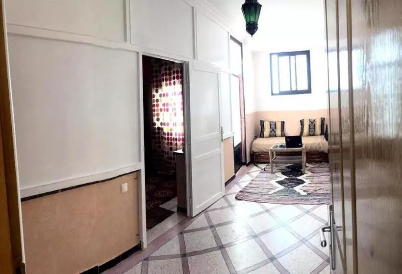 ベッドアンドブレックファースト Afgo Hostel