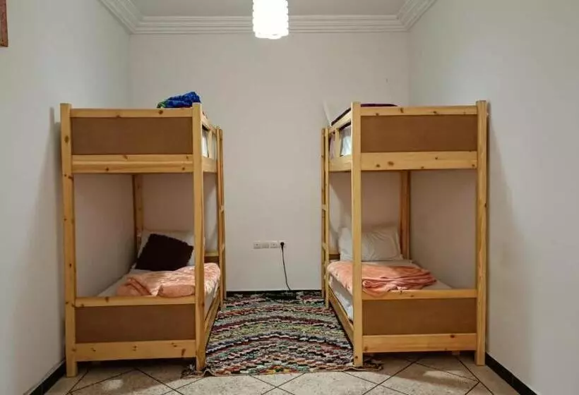 ベッドアンドブレックファースト Afgo Hostel