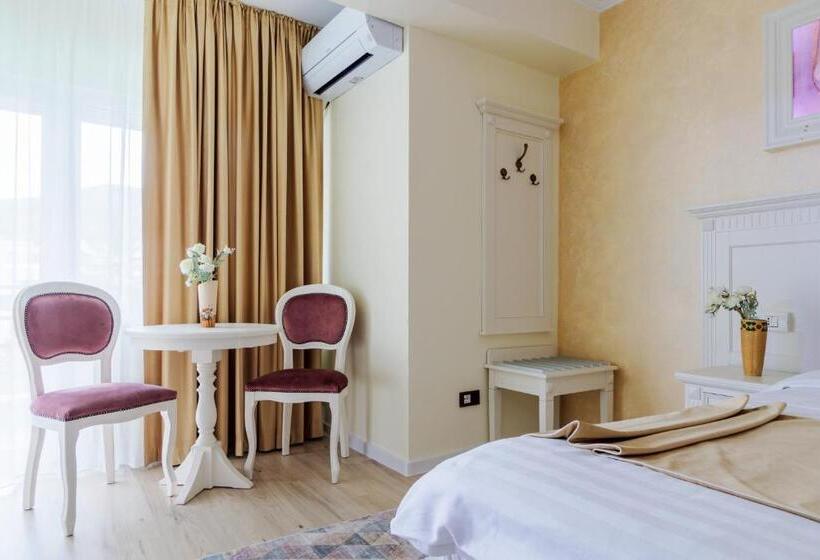 酒店 Central   Baile Olanesti