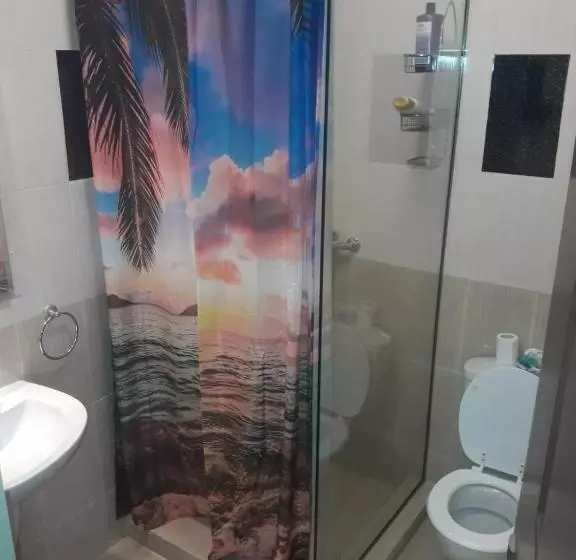 ペンション Aquazure Residence