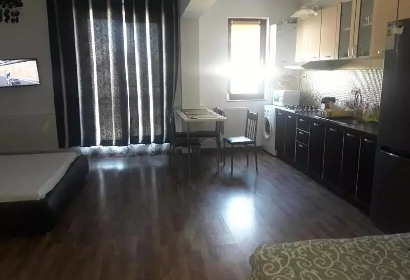 ペンション Aquazure Residence
