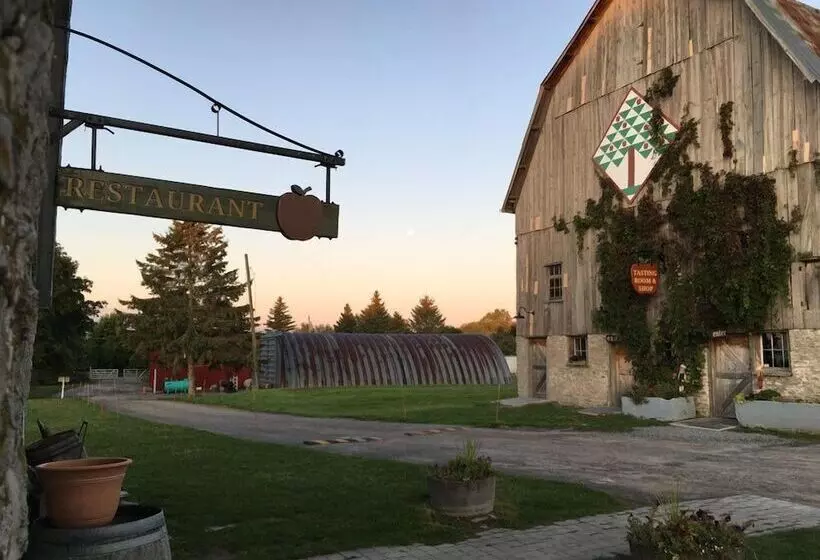 Retkeilymaja Jackson S Falls Country Inn