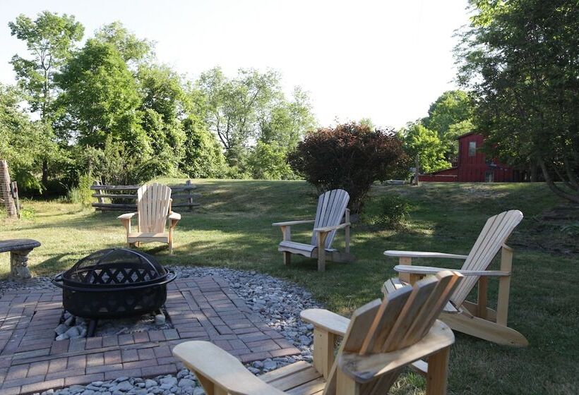 فندق صغير Jackson S Falls Country Inn