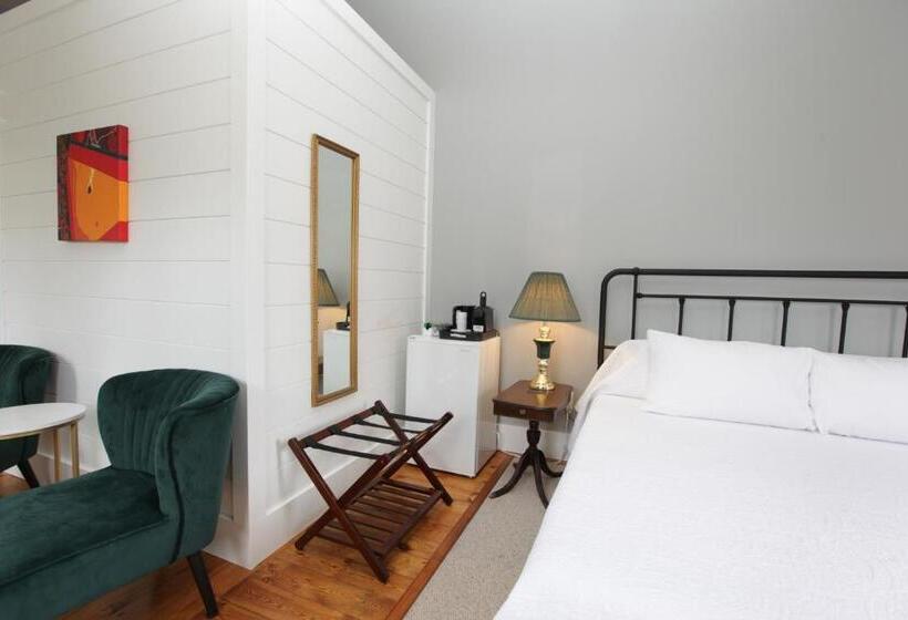 فندق صغير Jackson S Falls Country Inn