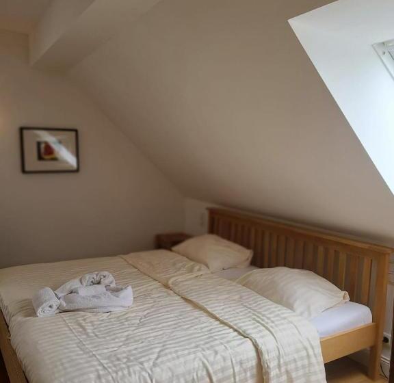 Общежитие Landhaus Hoisdorf