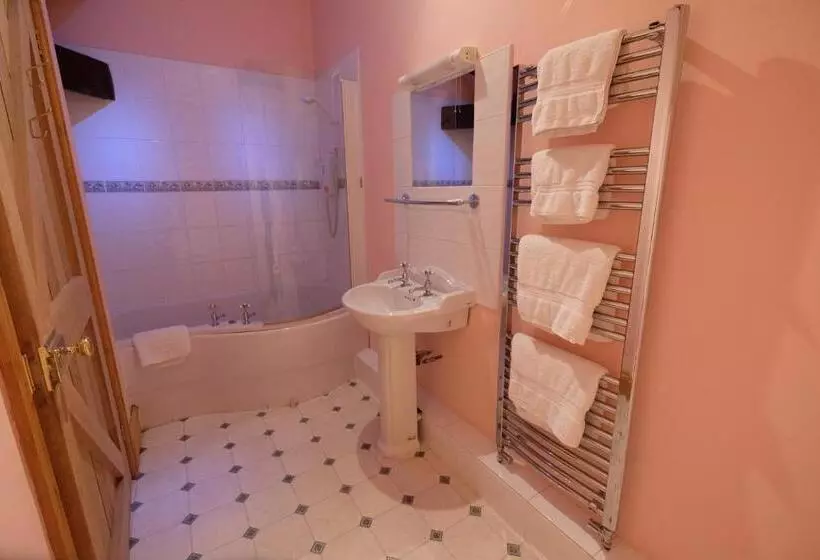 Aamiaismajoitus (B&B) Brynderwen