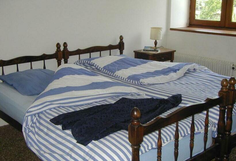 צימר La Fontaine Des Thiolles