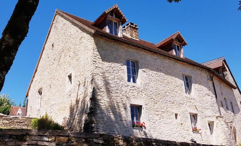 צימר La Tour Charlemagne