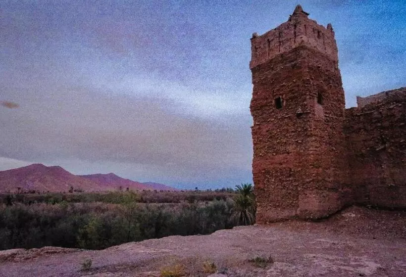 ベッドアンドブレックファースト Oasis Travel