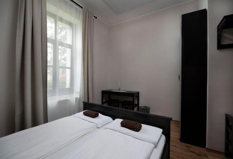 Nocleg ze śniadaniem Szobi Malomkert Fogadó