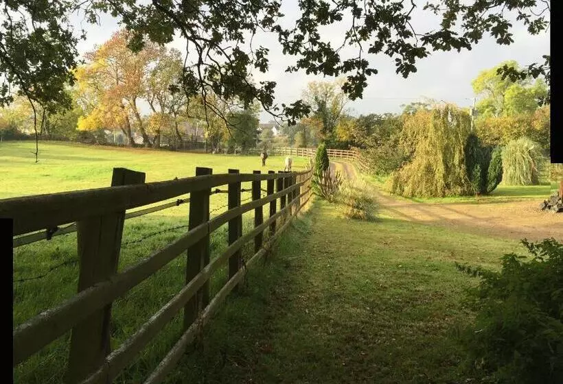 Aamiaismajoitus (B&B) The Vandees