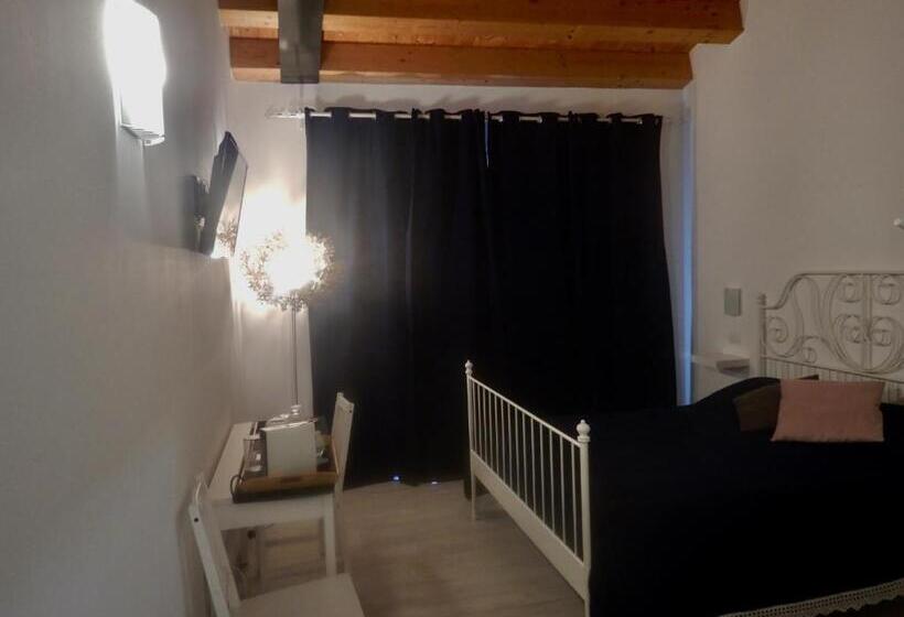 ホテル Ca  Vascon Alloggio Agrituristico