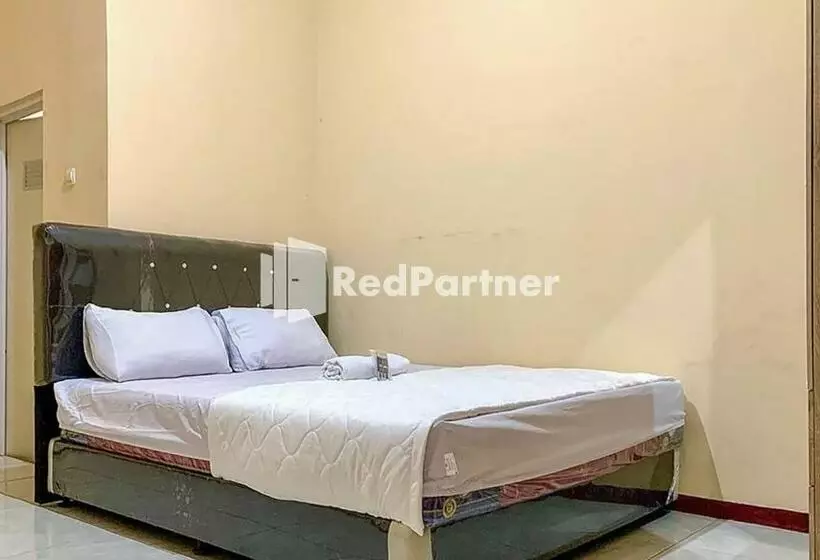 ホテル Psm Syariah Guest House Redpartner