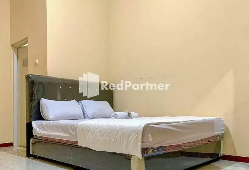 ホテル Psm Syariah Guest House Redpartner