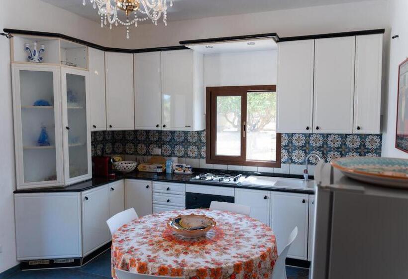 Отель Tenuta De Francisci