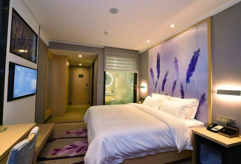 Lavande Hotel Wuhan Xudong Branch