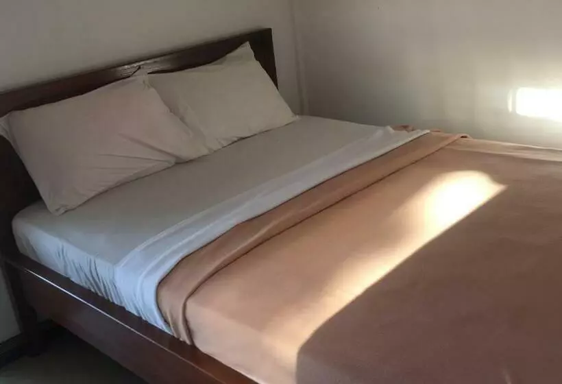 Majatalo Bintang By Tobias Lodge Cafe & Restaurant