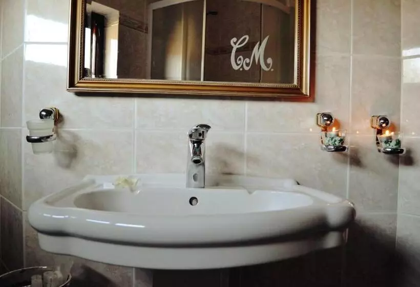 ペンション Villa Castelul Maria