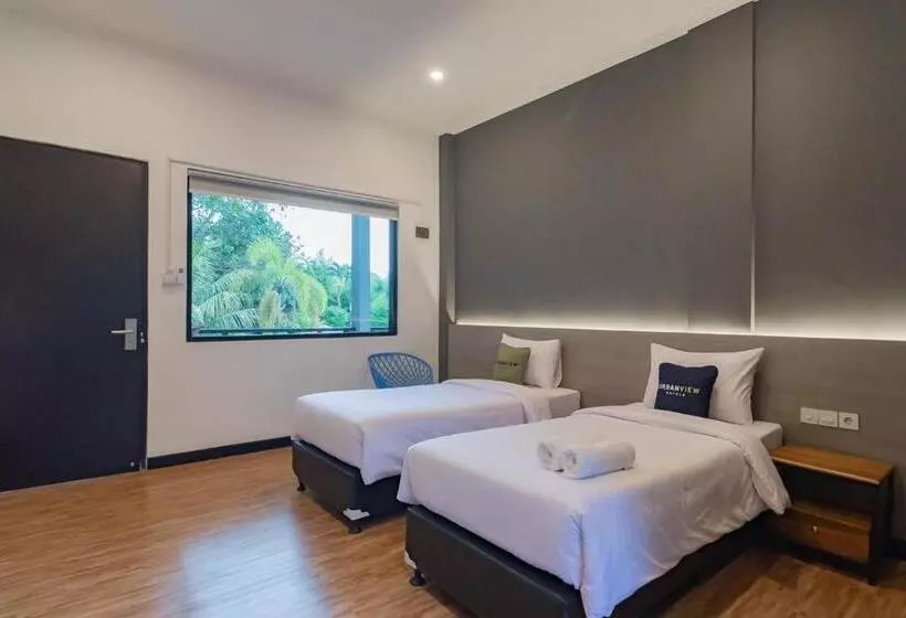 Urbanview Hotel Sagara Bogor