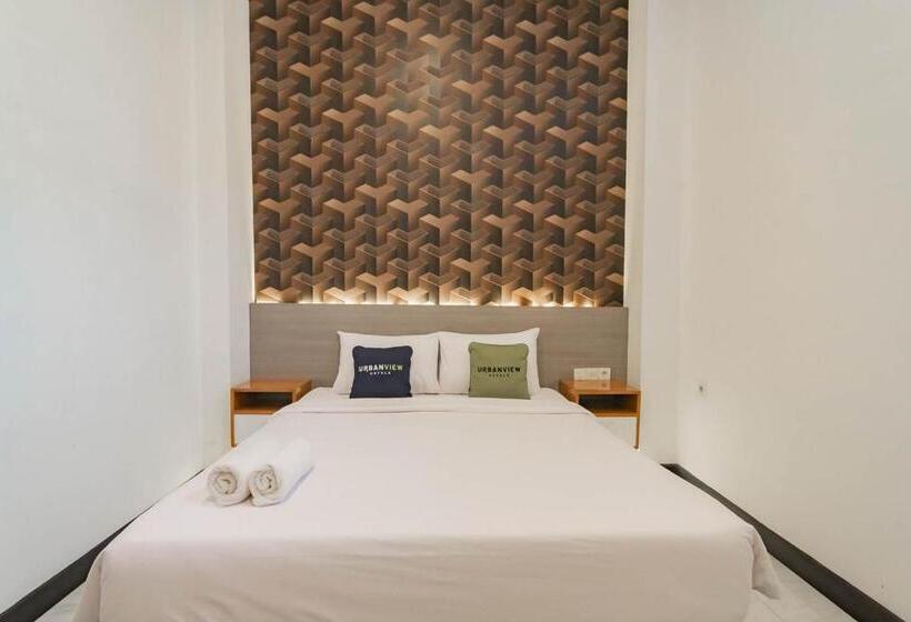 Urbanview Hotel Sagara Bogor