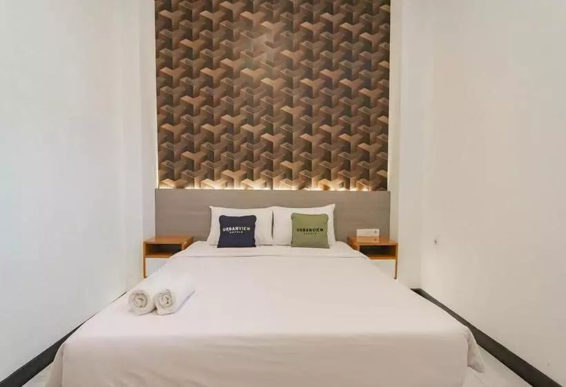 Urbanview Hotel Sagara Bogor