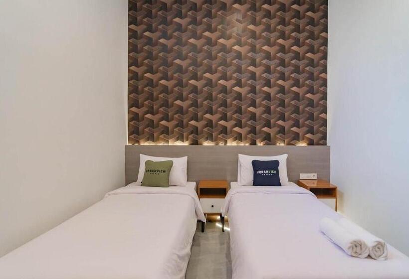 Urbanview Hotel Sagara Bogor