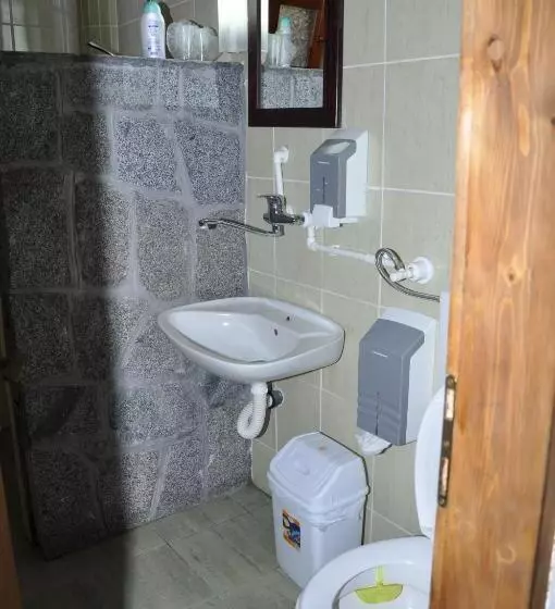 هاستل Inn Cakmara