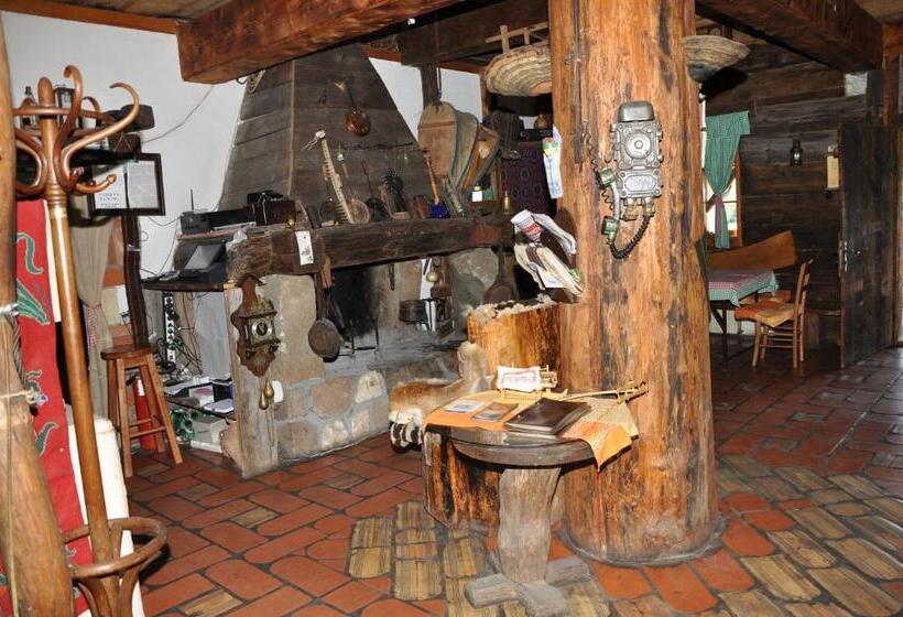 هاستل Inn Cakmara