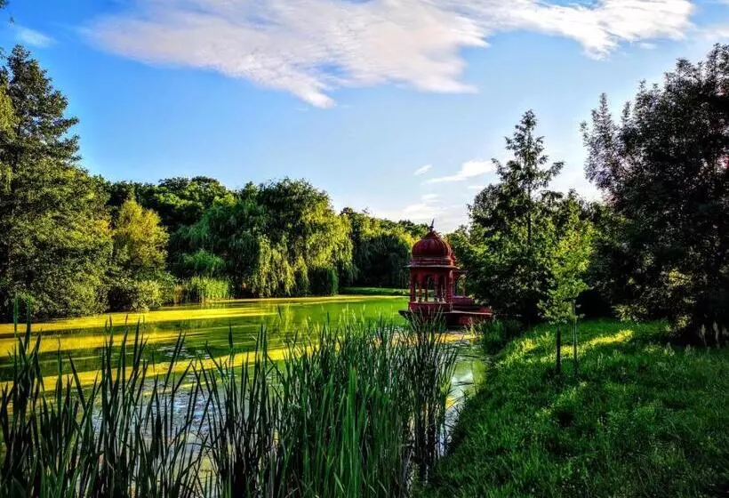 ユースホステル Kamala Kutir