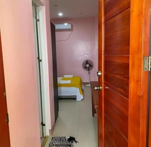 ユースホステル Kellocks  Seaview Apartelle